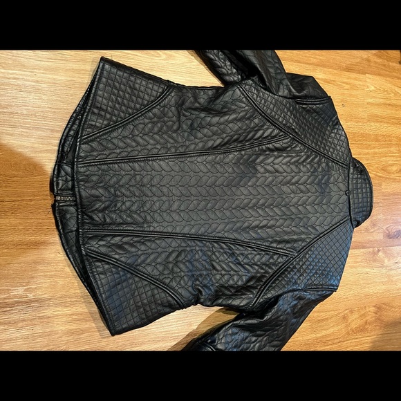 Moda International Vintage stitched Leather Jacket Small/medium offers welcome - Picture 8 of 10